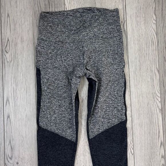 Onzie Women Size L Gray Colorblock High Rise Pullon Ankle Legging Activewear Gym - Picture 4 of 9